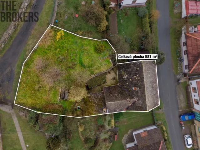 Hranice pozemku, celková plocha 561 m²